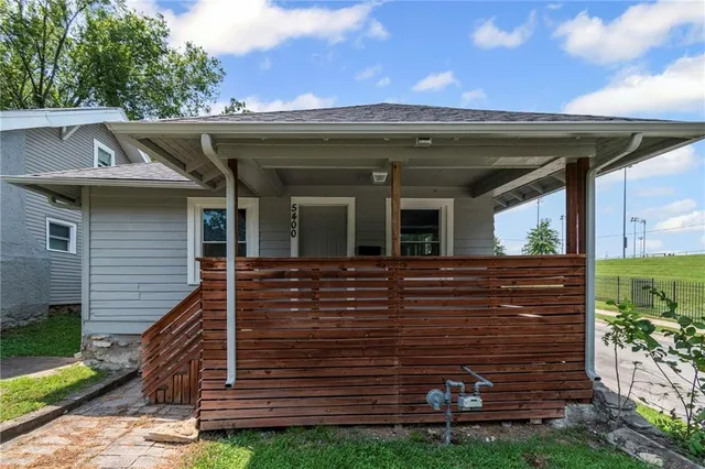 $169,000 | 5400 The Paseo, Kansas City, MO 64110