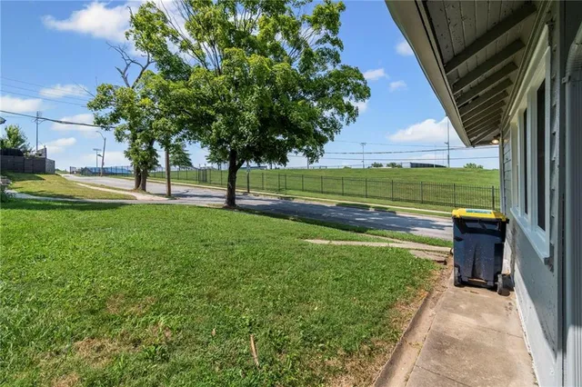 $169,000 | 5400 The Paseo, Kansas City, MO 64110