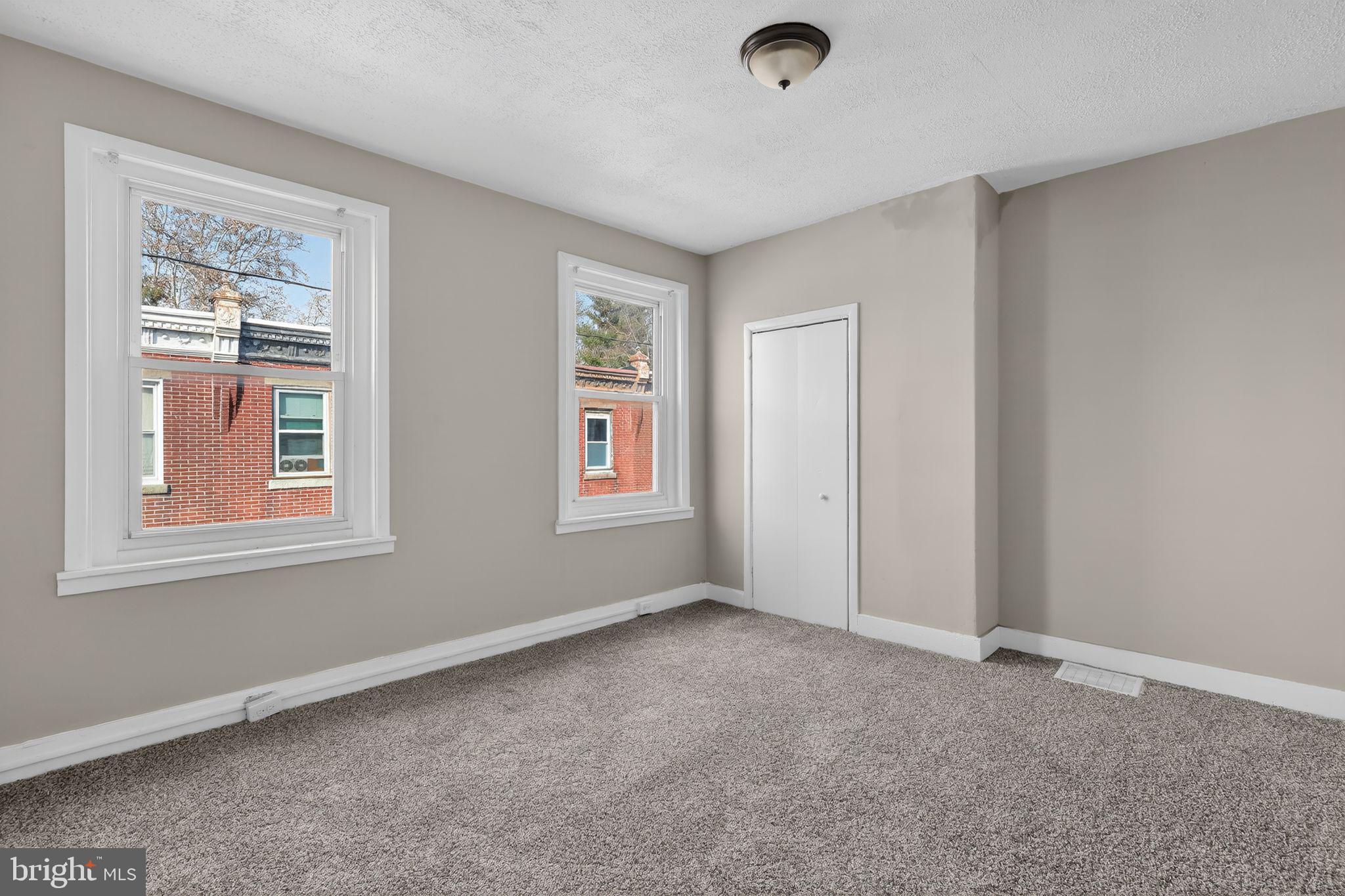 3923 Arcadia Street Philadelphia, PA 19124 - Photo 18 of 28 Front Bedroom