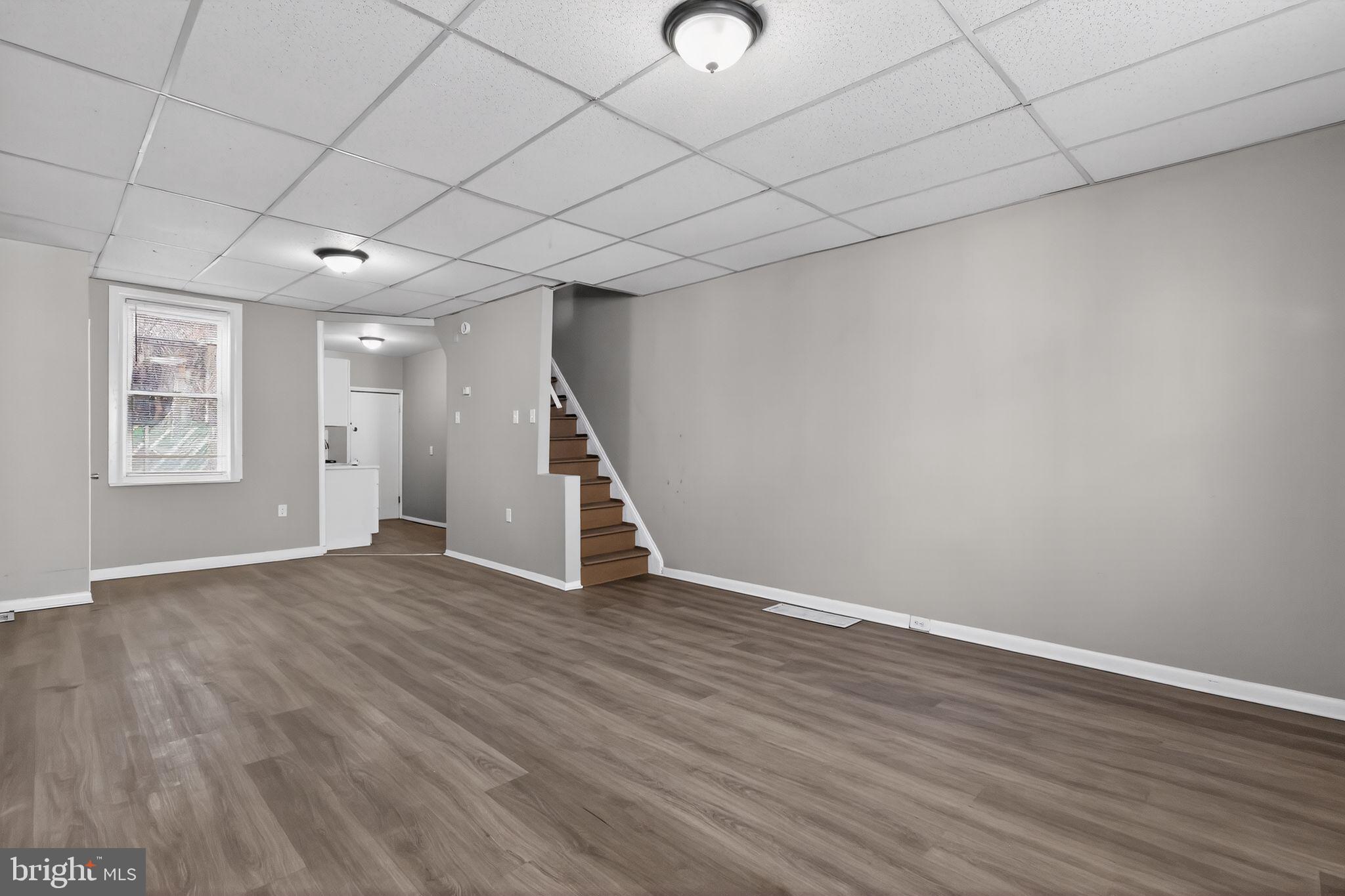 3923 Arcadia Street Philadelphia, PA 19124 - Photo 8 of 28 Living Room / Dining Room