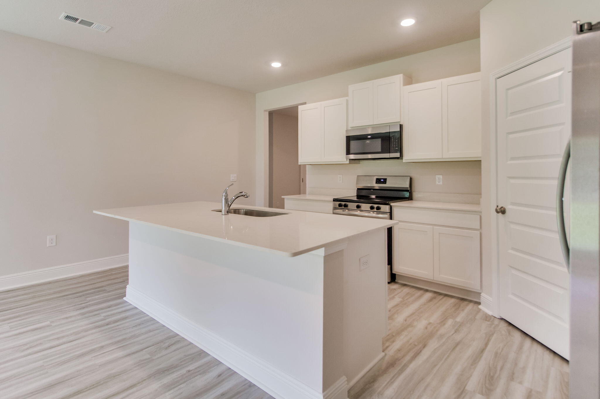 6741 Cambrian Ridge Laurel Hill, FL 32567 - Photo 2 of 30 Beau Model Home Photos