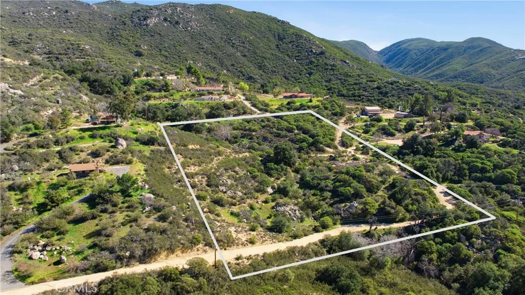 493 Old Gold Mine Road Santa Ysabel, CA 92070 - Photo 5 of 14