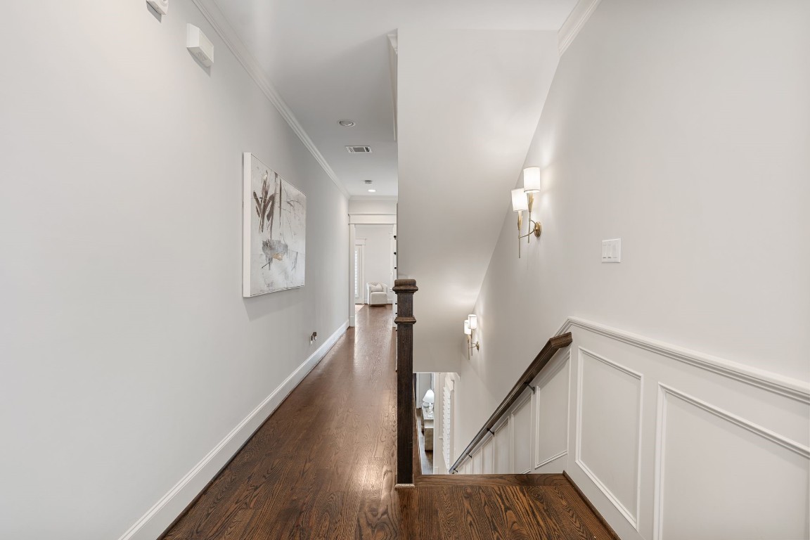 403 Columbia Street Houston, TX 77007 - Photo 14 of 37