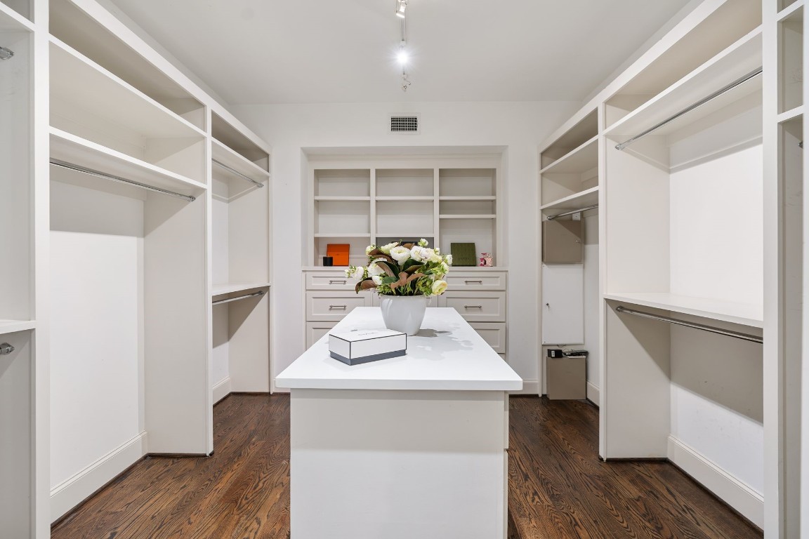 403 Columbia Street Houston, TX 77007 - Photo 21 of 37