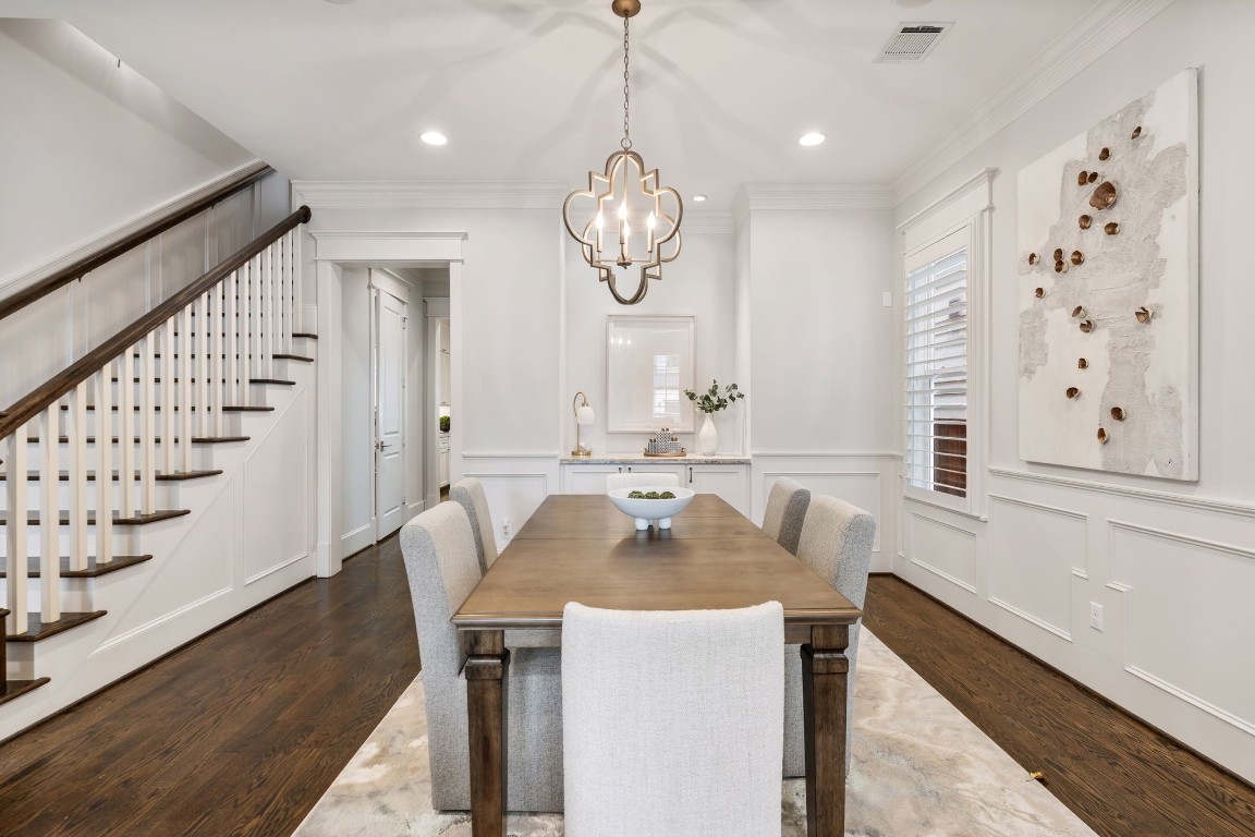 403 Columbia Street Houston, TX 77007 - Photo 6 of 37