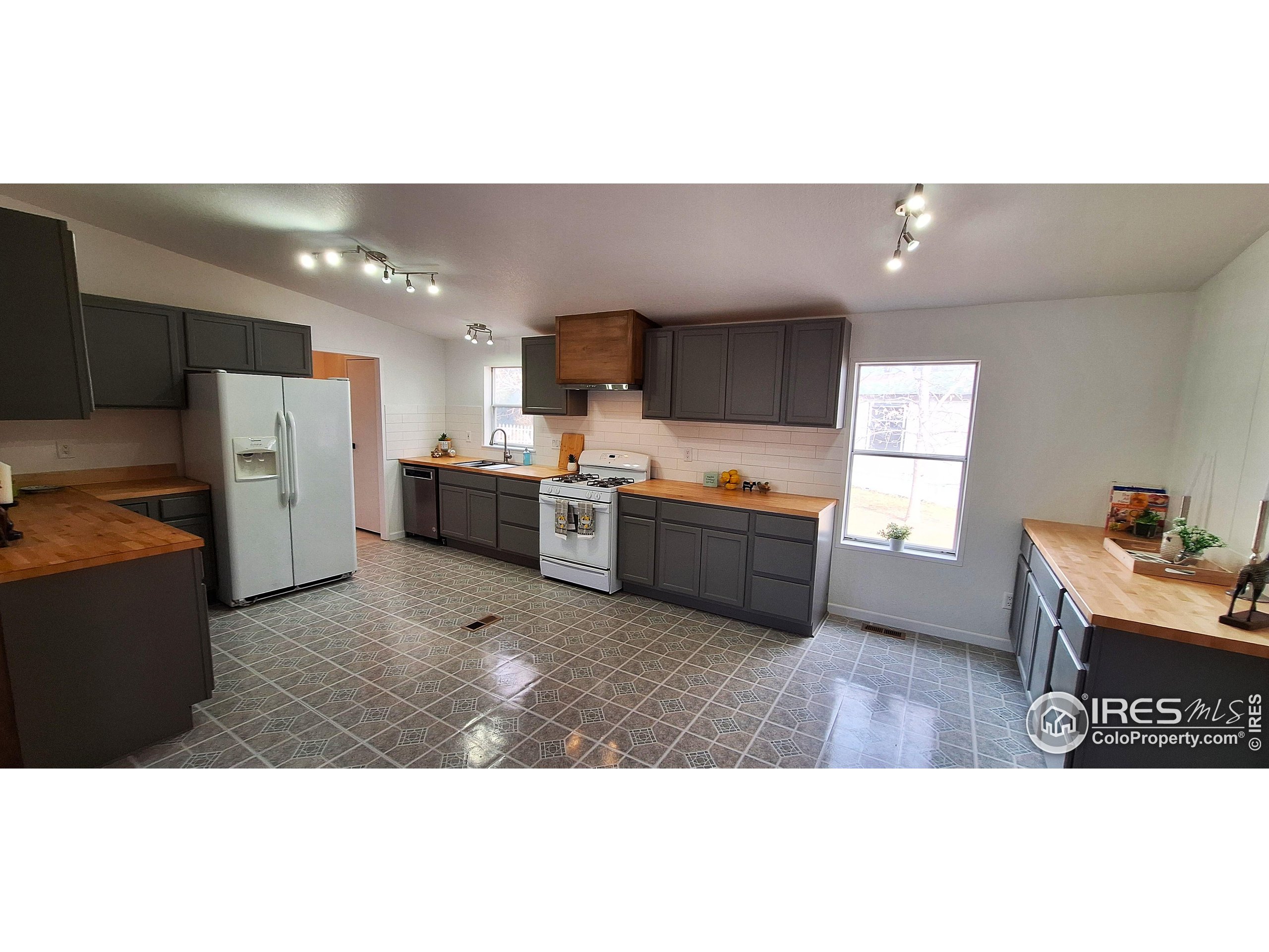 2500 East Harmony Road, Unit 46 Fort Collins, CO 80528 - Photo 2 of 18