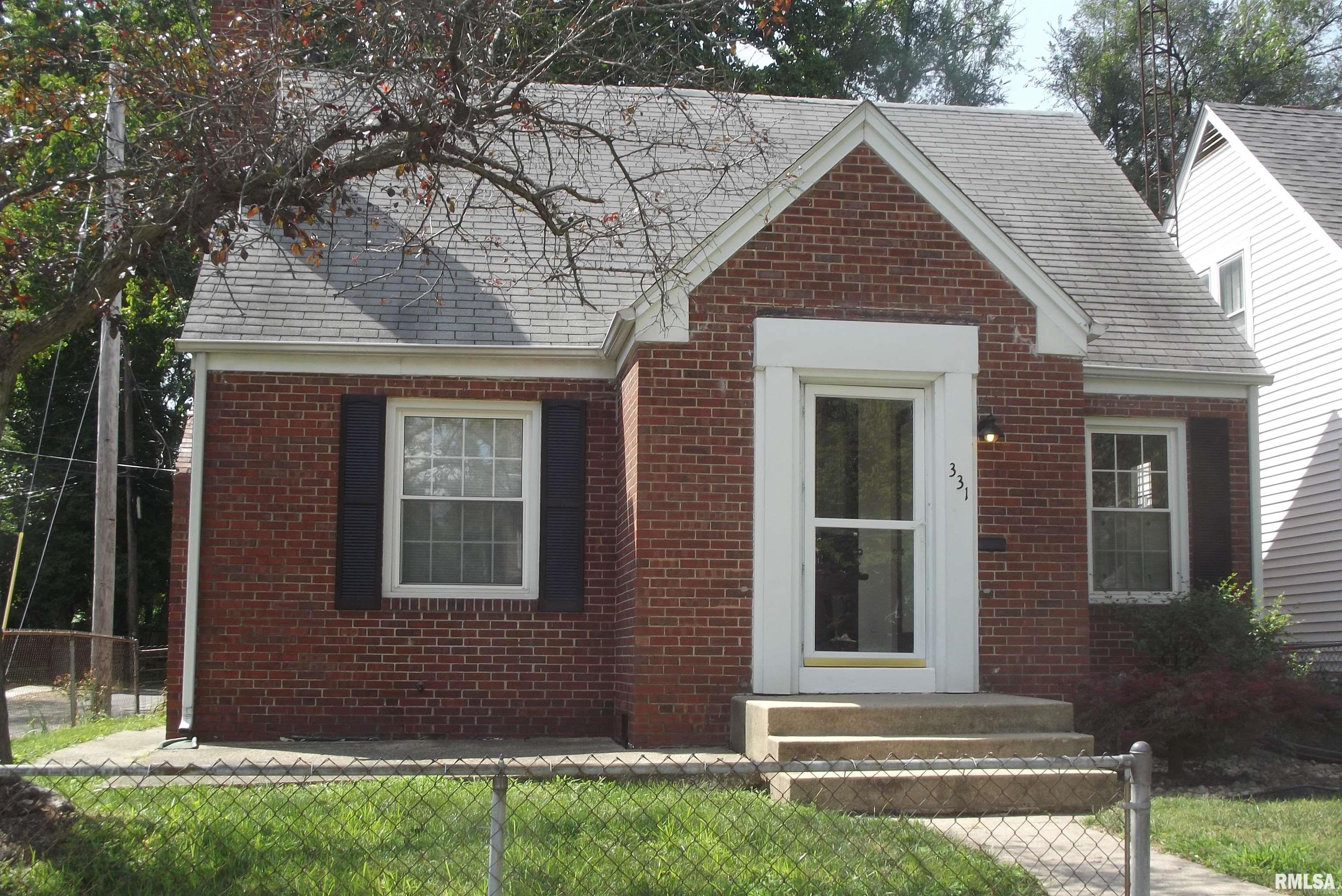331 South Lincoln Avenue Springfield, IL 62704 - Photo 1 of 29 Gallery Image 1