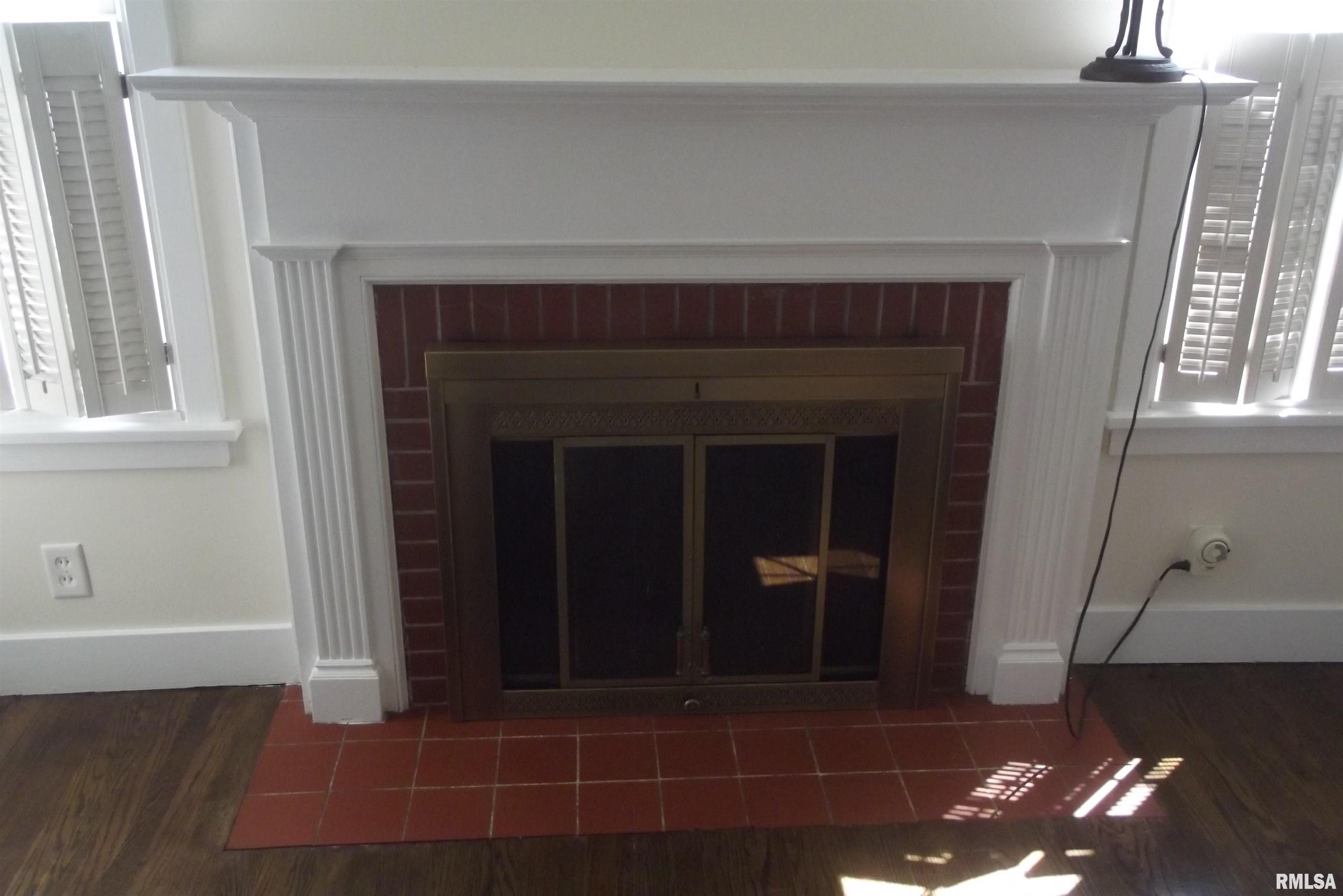 331 South Lincoln Avenue Springfield, IL 62704 - Photo 6 of 29 Gallery Image 6