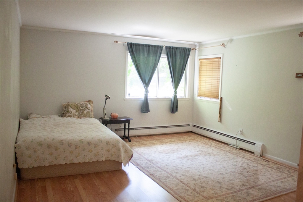 13 Montclair Drive Worcester, MA 01609 - Photo 15 of 38 a bedroom with a bed and a window