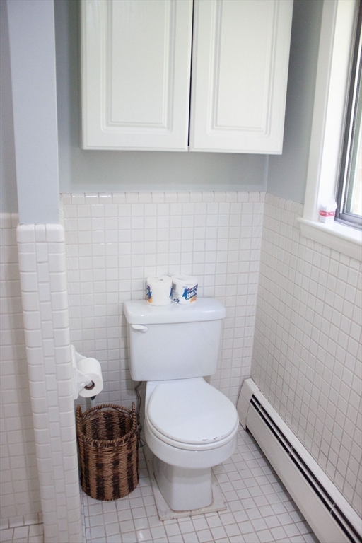 13 Montclair Drive Worcester, MA 01609 - Photo 20 of 38 a bathroom with a toilet a sink and a window