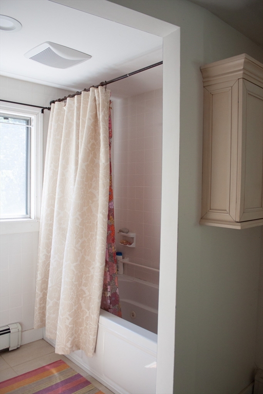 13 Montclair Drive Worcester, MA 01609 - Photo 30 of 38 a bathroom with a shower and a tub