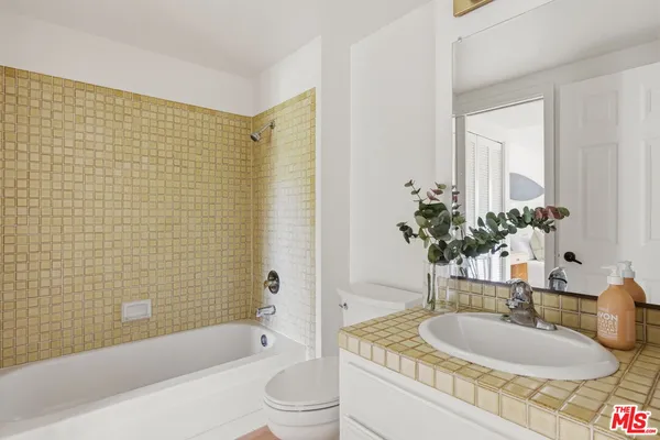 $795,000 | Undisclosed Address, Oceanside, CA 92054