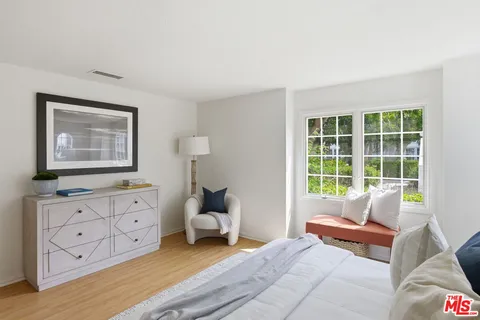 $795,000 | 2120 South Coast Highway, Oceanside, CA 92054