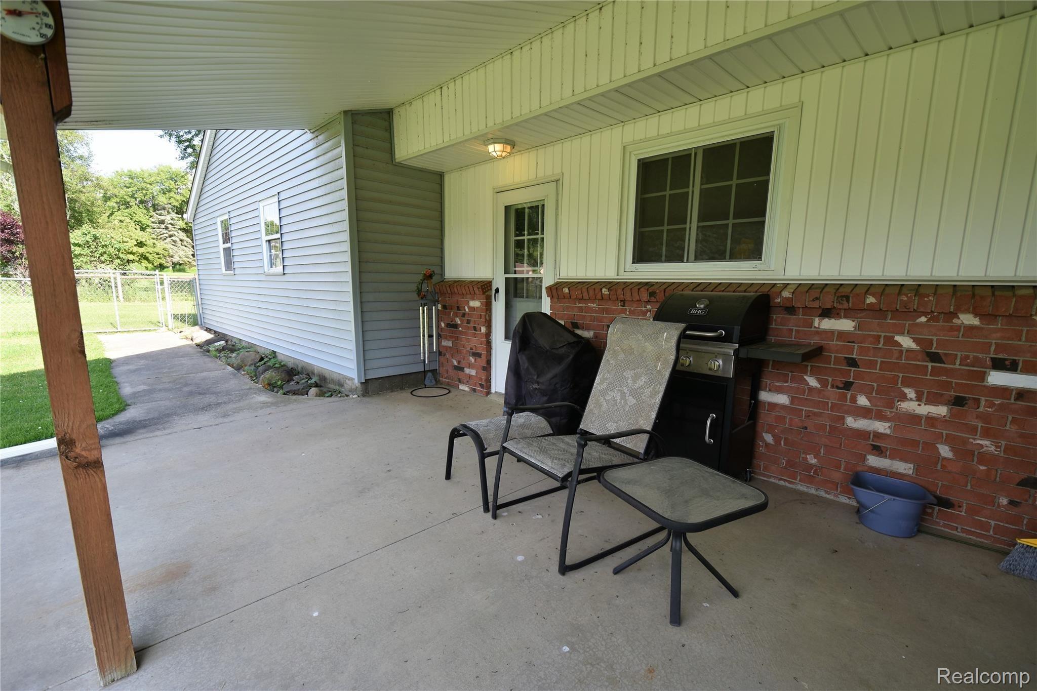 6249 Clear Lake Road Imlay City, MI 48444 - Photo 30 of 41 DSC_9807.JPG