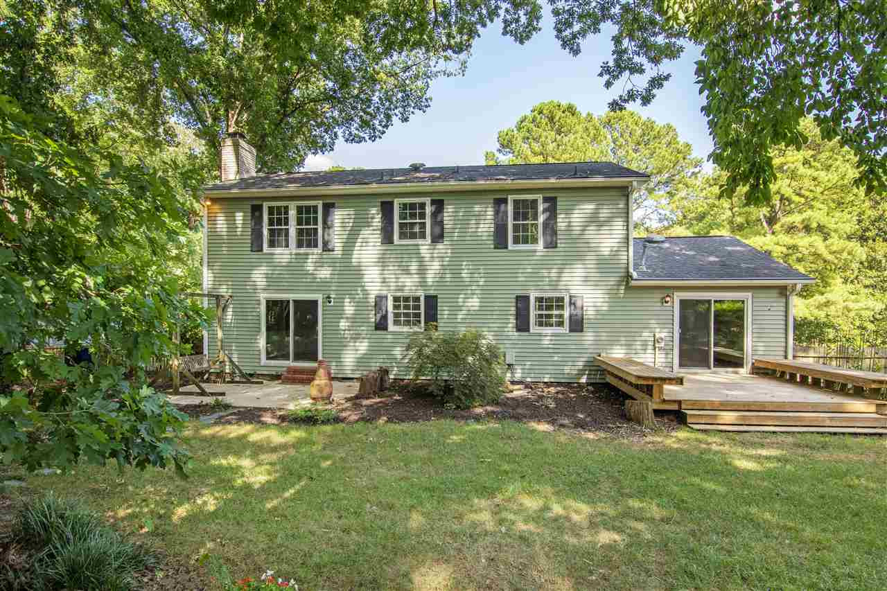 5417 Knollwood Road Raleigh, NC 27609 - Photo 3 of 28 Exterior Back