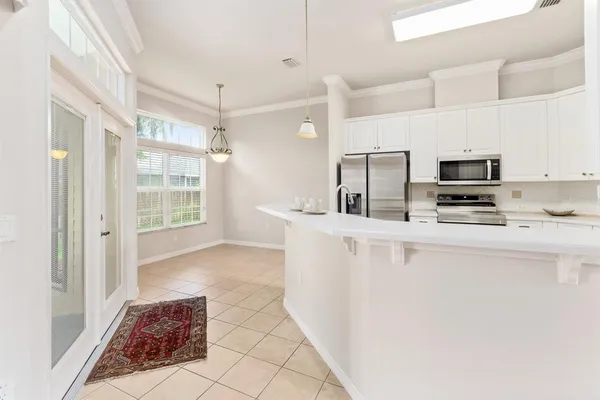 $2,600 | 8430 Southwest 10th Place, Gainesville, FL 32607