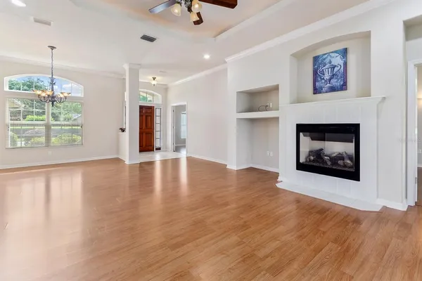 $2,600 | 8430 Southwest 10th Place, Gainesville, FL 32607