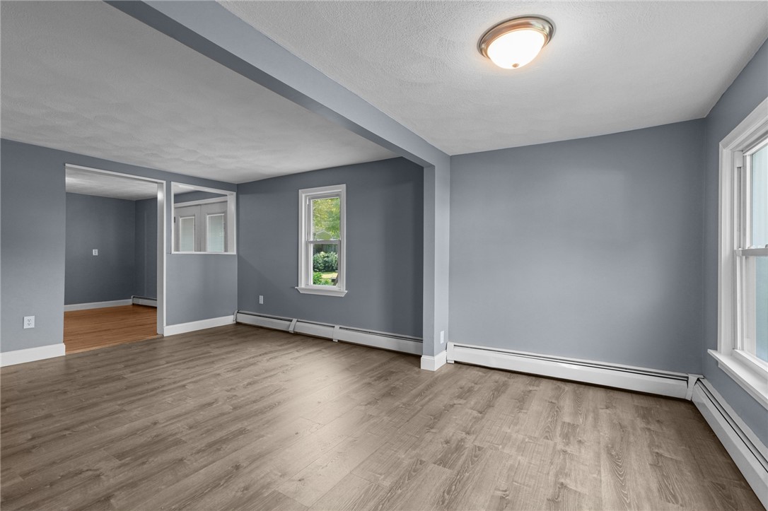 136 Riverside Avenue Warwick, RI 02889 - Photo 21 of 50 Gallery Image 21