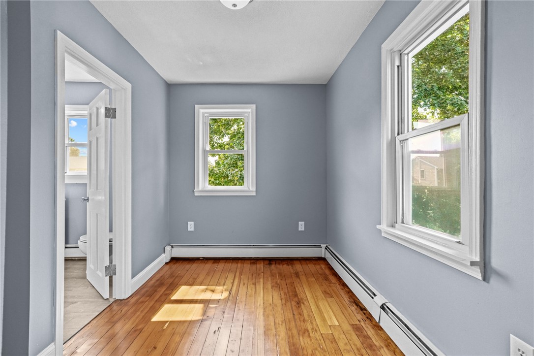 136 Riverside Avenue Warwick, RI 02889 - Photo 48 of 50 Gallery Image 48