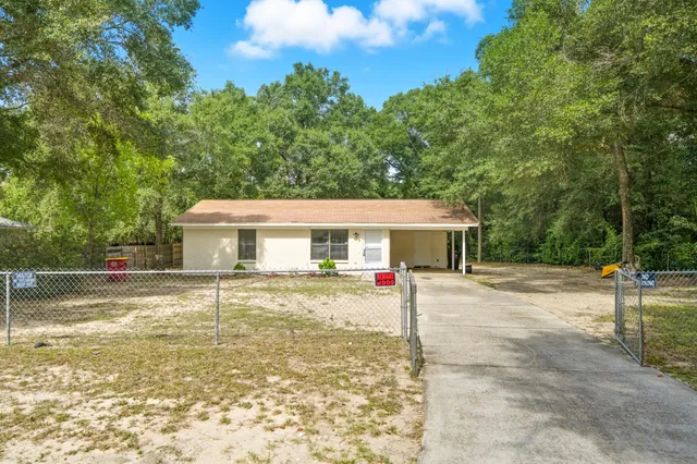 $173,000 | 102 Grimes Avenue, Crestview, FL 32536
