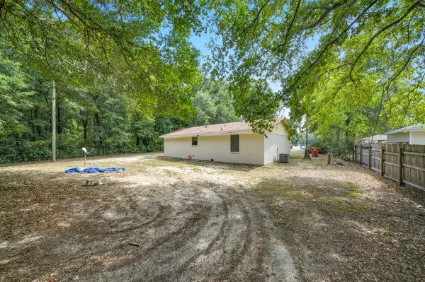 $153,000 | 102 Grimes Avenue, Crestview, FL 32536