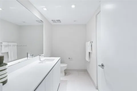 $2,995,000 | 1116 North Ocean Boulevard, Unit 1404, Pompano Beach, FL 33062