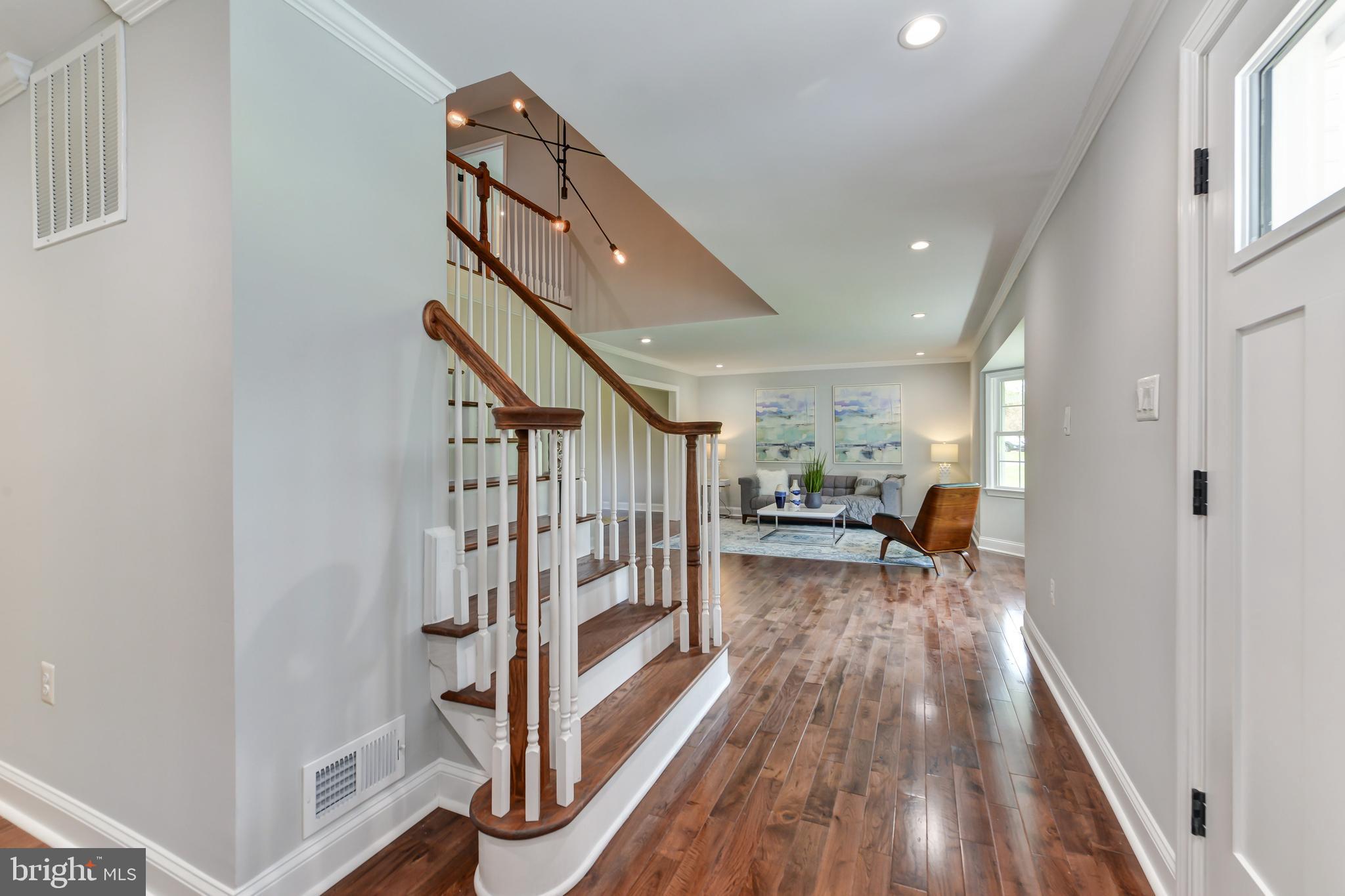 919 Bellview Road McLean, VA 22102 - Photo 5 of 63 Gallery Image 5