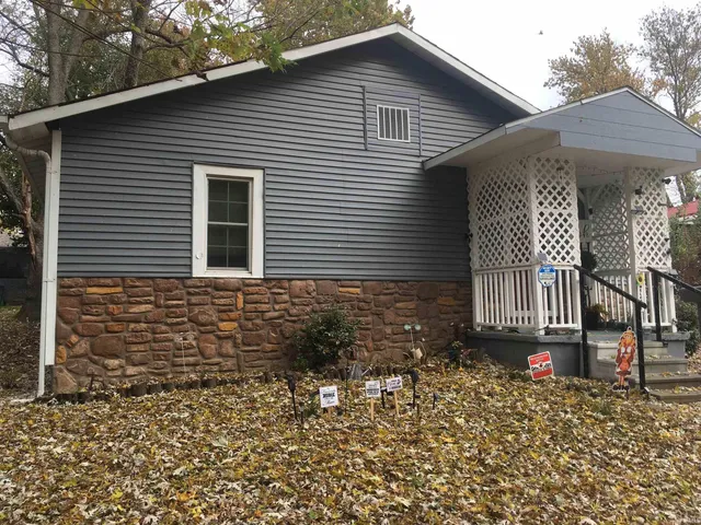 $119,000 | 1304 Cedar Street, Petersburg, IN 47567