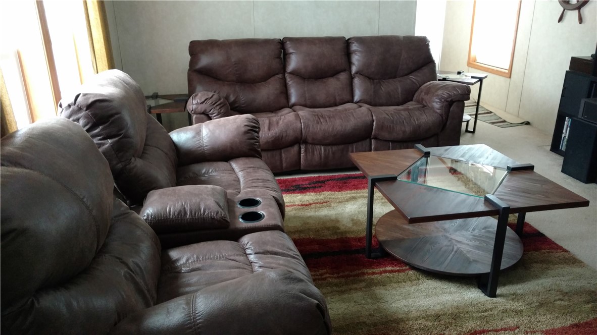 6471 Kelly Road Sodus, NY 14551 - Photo 10 of 15 Living Room