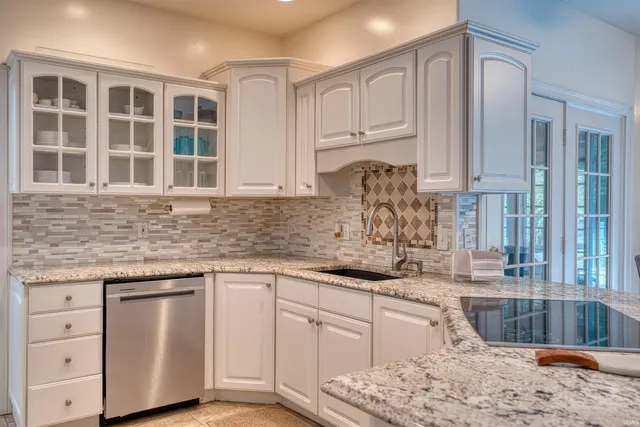 $699,900 | 1000 Hunter Boulevard, Boonville, IN 47601