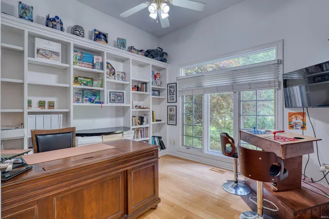 $699,900 | 1000 Hunter Boulevard, Boonville, IN 47601