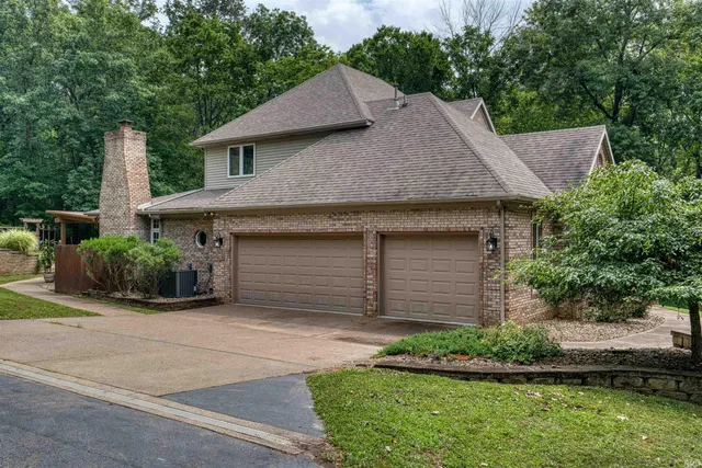 $699,900 | 1000 Hunter Boulevard, Boonville, IN 47601