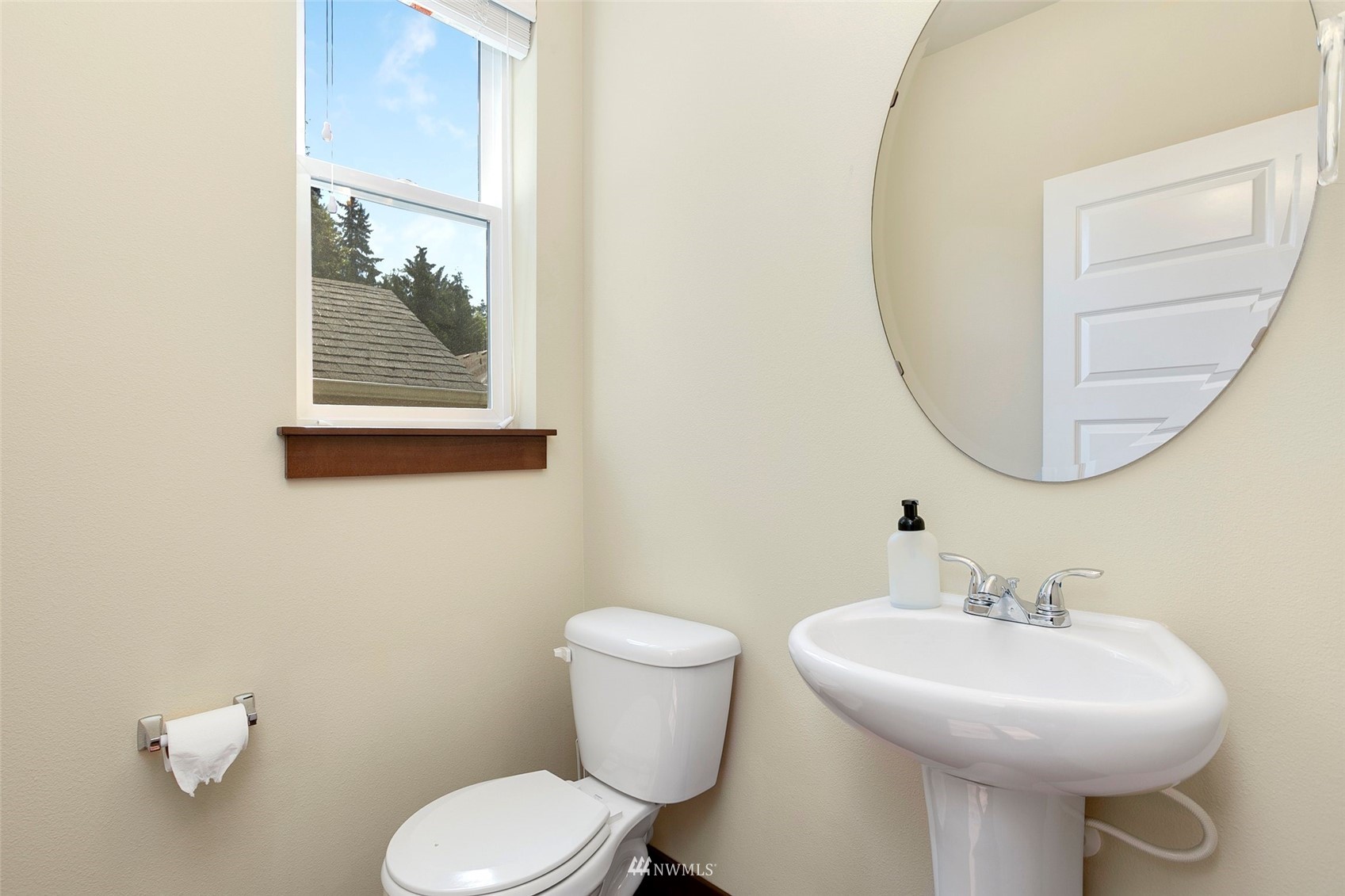 321 202nd Place Southeast Bothell, WA 98012 - Photo 14 of 34 Gallery Image 14