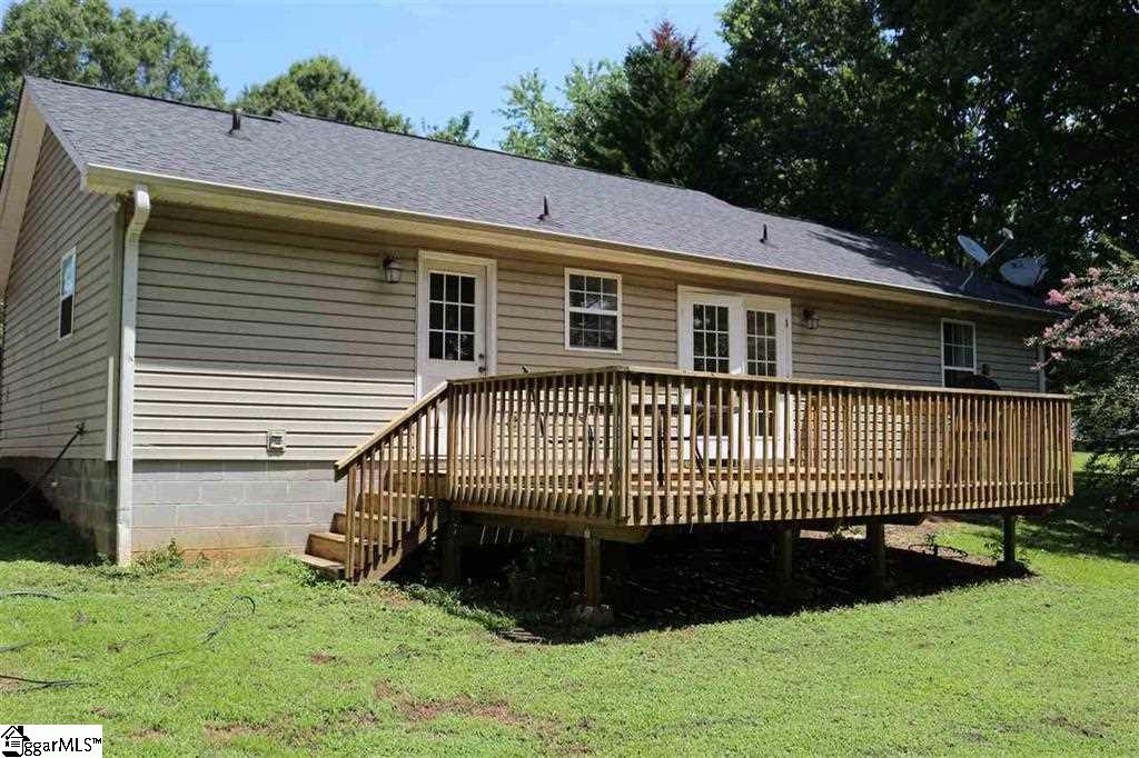 1740 Hanging Rock Road Boiling Springs, SC 29316 - Photo 3 of 17 Gallery Image 3