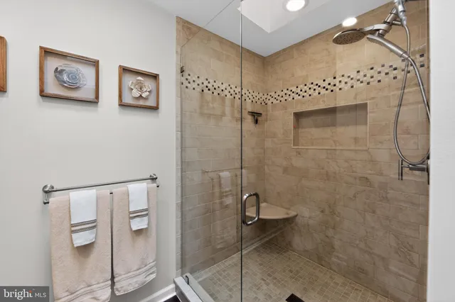 $430,000 | 103 Hidden Hollow Court, Unit 3802, Phoenixville, PA 19460