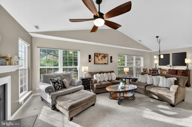 $430,000 | 103 Hidden Hollow Court, Unit 3802, Phoenixville, PA 19460