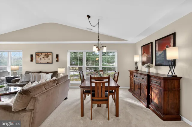 $430,000 | 103 Hidden Hollow Court, Unit 3802, Phoenixville, PA 19460