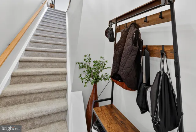 $430,000 | 103 Hidden Hollow Court, Unit 3802, Phoenixville, PA 19460