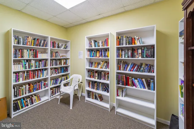 $430,000 | 103 Hidden Hollow Court, Unit 3802, Phoenixville, PA 19460