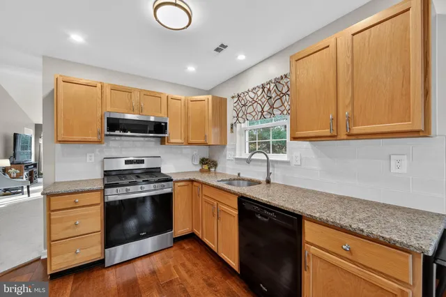 $430,000 | 103 Hidden Hollow Court, Unit 3802, Phoenixville, PA 19460