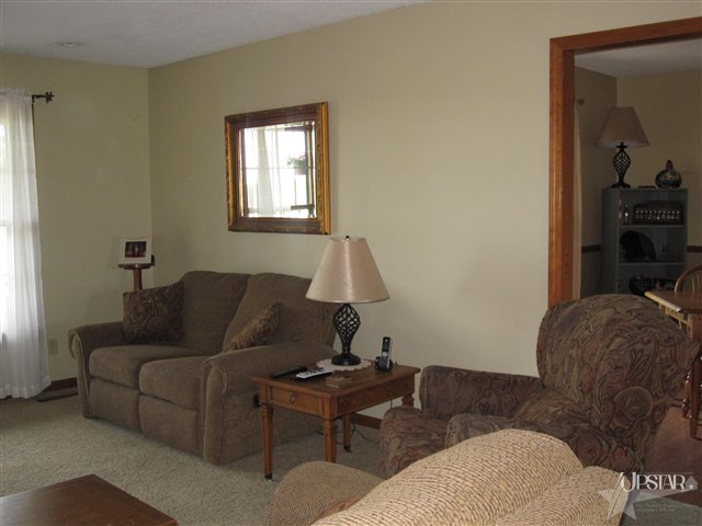 3912 Woods Road Fort Wayne, IN 46818 - Photo 3 of 14