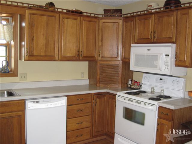 3912 Woods Road Fort Wayne, IN 46818 - Photo 6 of 14