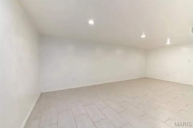 $234,900 | 150 South St Charles Street, Florissant, MO 63031