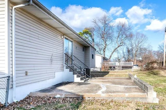 $234,900 | 150 South St Charles Street, Florissant, MO 63031