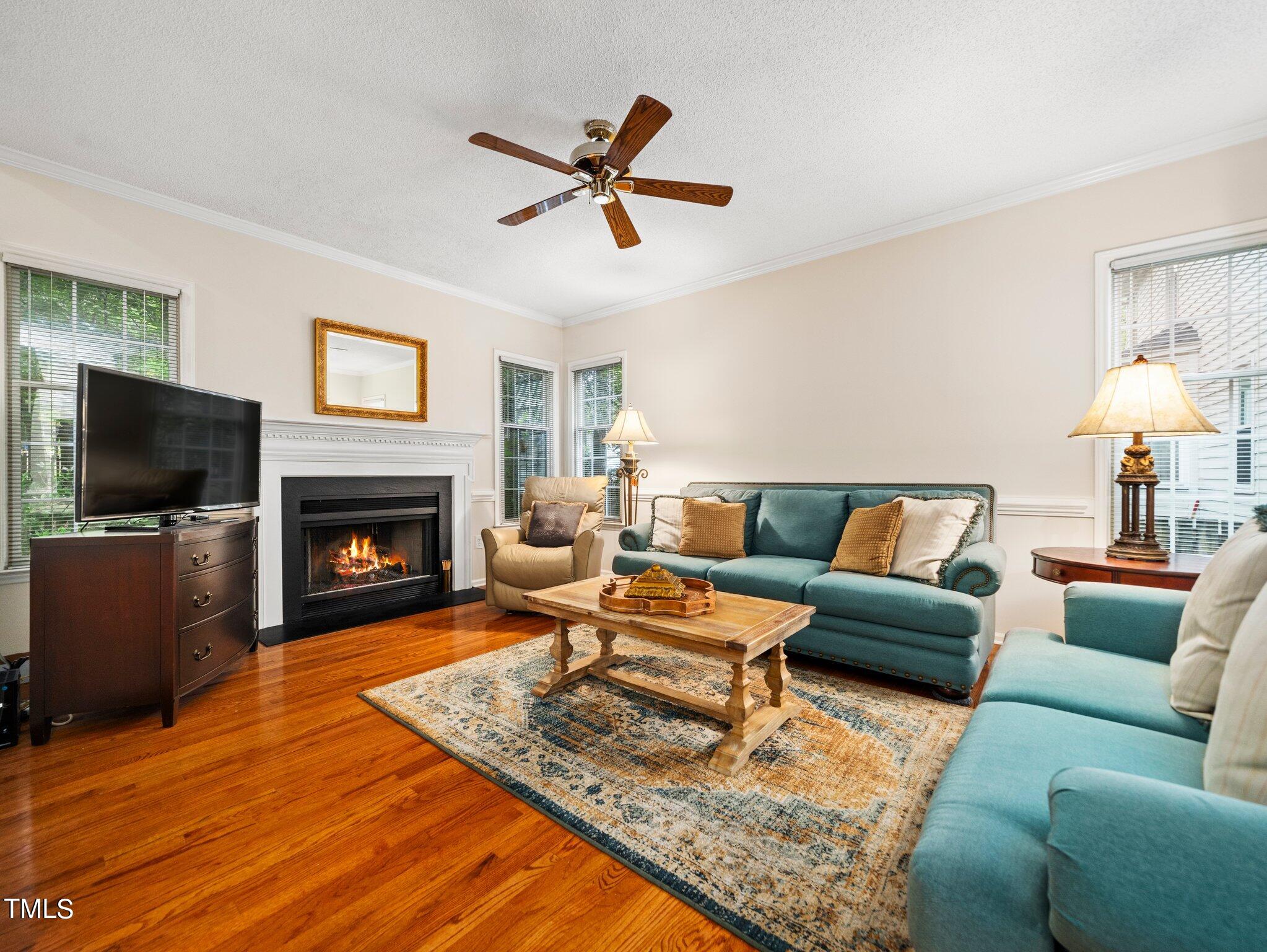 8609 Chalcombe Court Raleigh, NC 27615 - Photo 14 of 37 11-web-or-mls-8609 Chalcombe-93