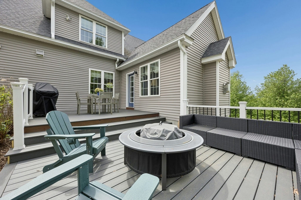 12 Forbes Road Hudson, MA 01749 - Photo 36 of 40