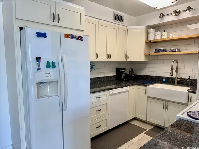 $3,500 | 419 Atkinson Drive, Unit 701, Honolulu, HI 96815