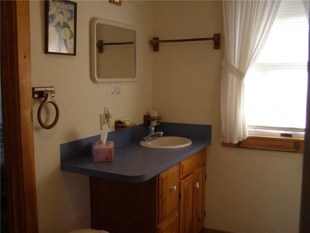 5 Sam's Way, Unit 7 New Harbor, ME 04554 - Photo 8 of 9 Photo