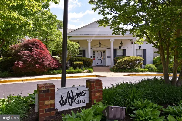 a view of outdoor space yard and deck