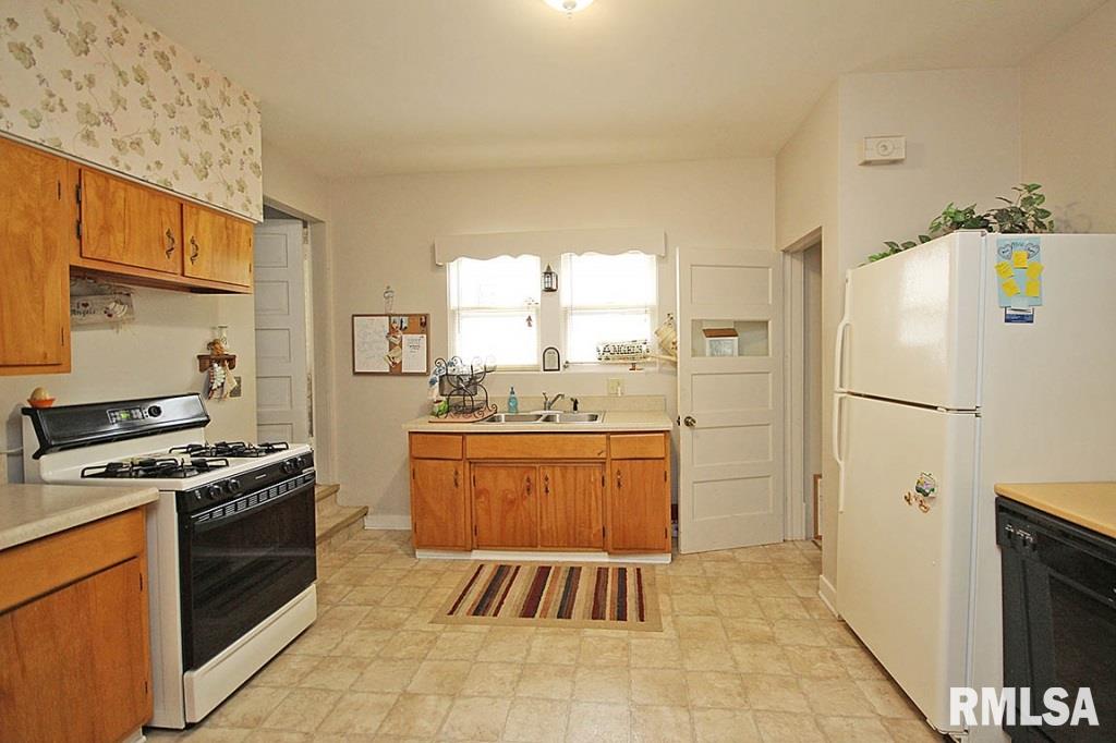 1406 North 3rd Street Springfield, IL 62702 - Photo 7 of 32
